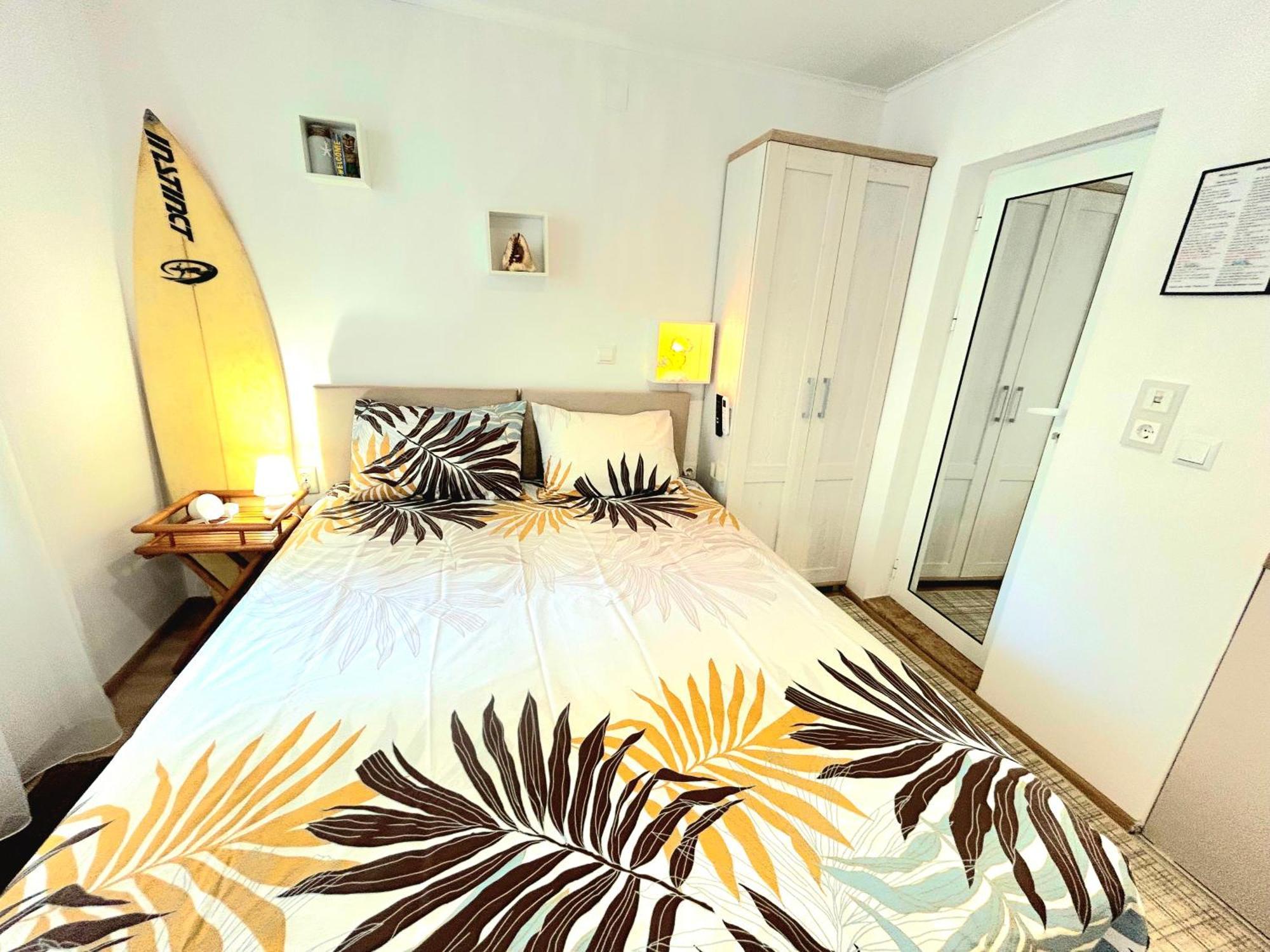 Aloha Apartment Burgas Exterior photo